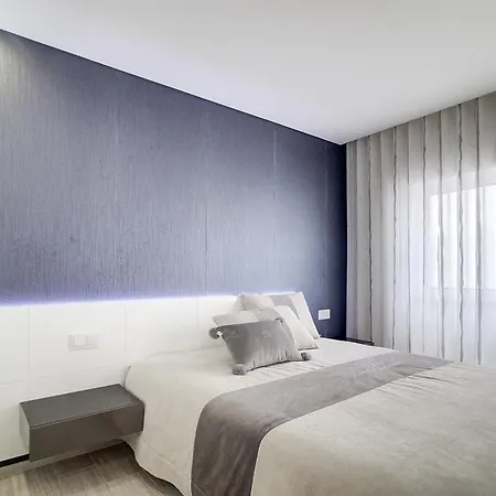 Apartamento De Luxo A 20 M Da - Ace Algarve *