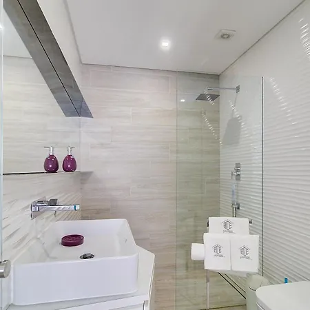 De Luxo A 20 M Da - Ace Algarve