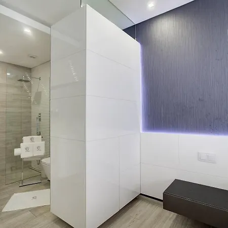 Apartamento De Luxo A 20 M Da - Ace Algarve *