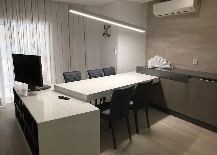 Appartamento De Luxo A 20 M Da - Ace Algarve *