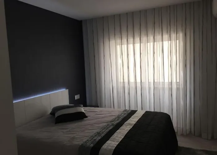 De Luxo A 20 M Da - Ace Algarve